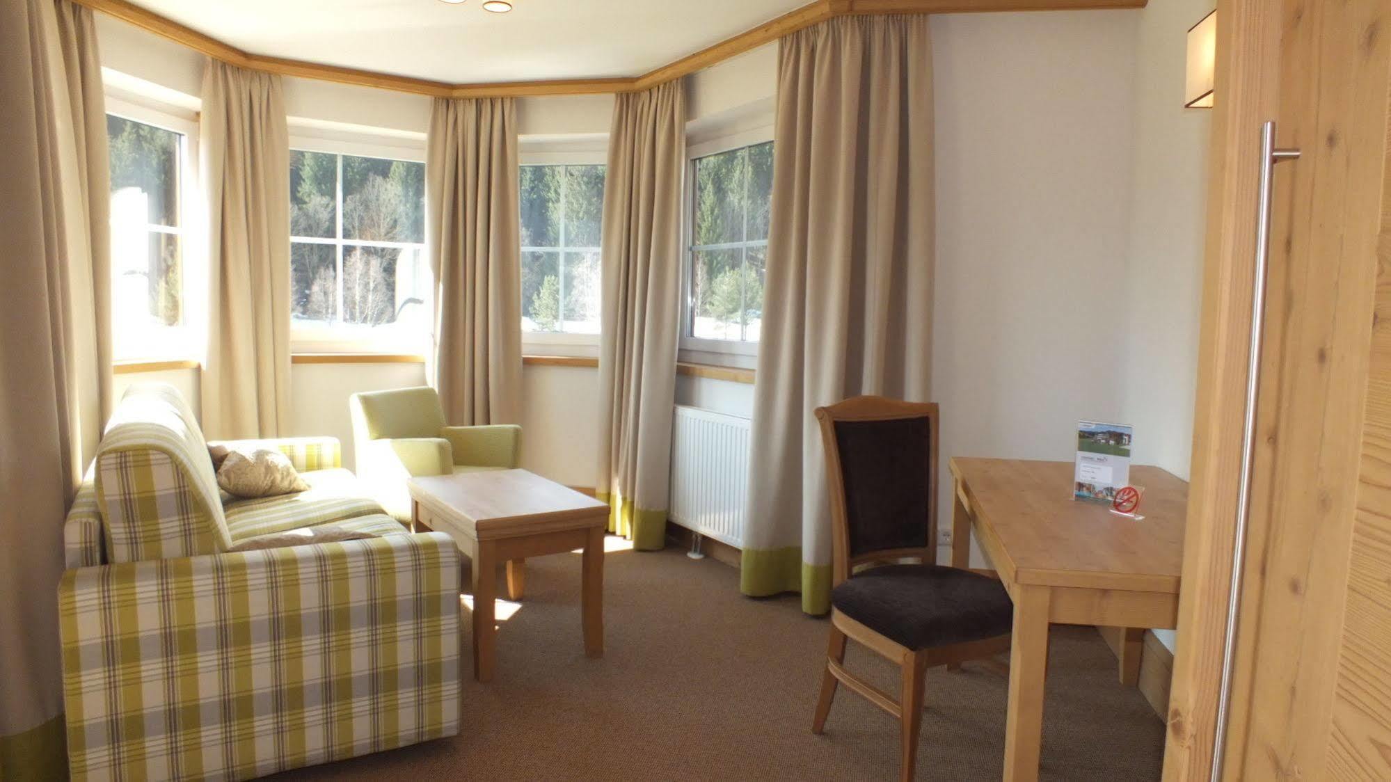 Das Urbisgut Hotel Altenmarkt im Pongau Luaran gambar